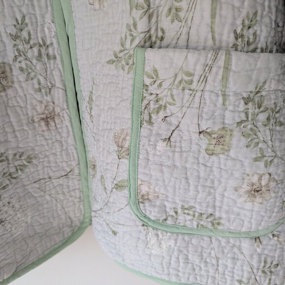 Handmade Floral Quilted Liner Jacket - Medium/Large - Picture 3 of 7